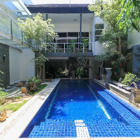Kubu Kalih Residence